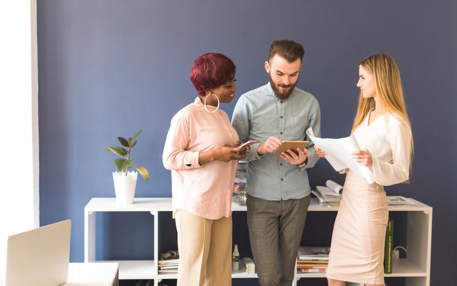 Análisis de documentos financieros y planificación estratégica