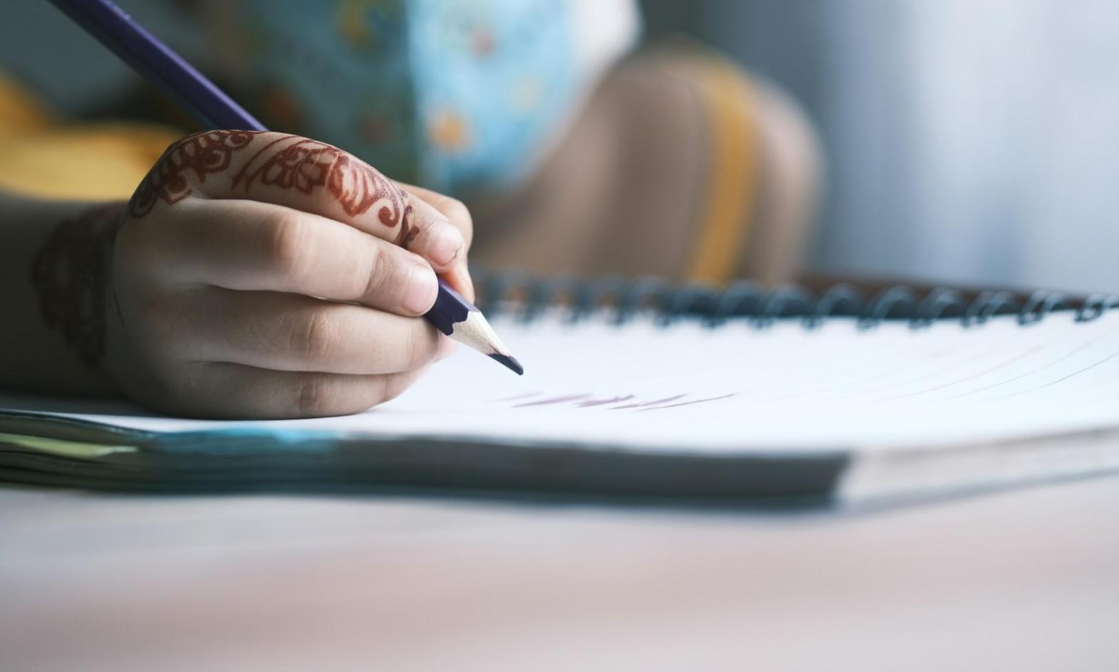 Sesión de formación práctica con casos reales del sector financiero